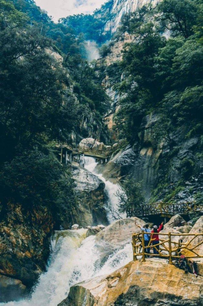 小亮今年7岁，妈妈30岁，小亮11岁时，妈妈多少岁？游戏画面